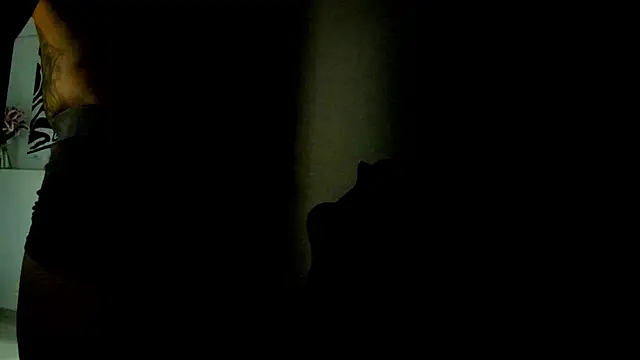 RikyAaron Live XXX-Chat