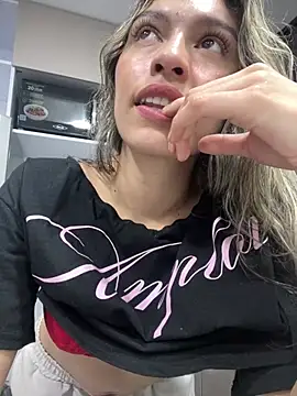 KittySweet___n Live XXX chat