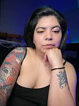 Chat XXX ao vivo de kimmiakiss22