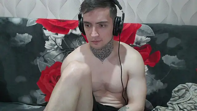 צ'אט XXX בשידור חי של this_is_andy