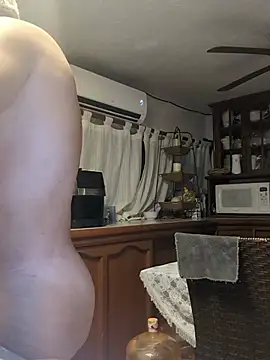 LucioFer11 Chat XXX live