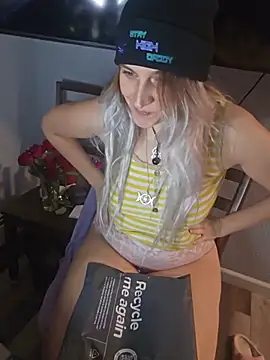 ScarletsWeb Chat XXX in diretta