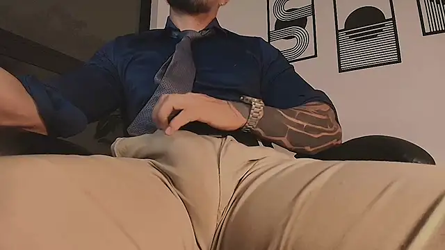 Chat XXX Live ALPHA_DOMINUS_