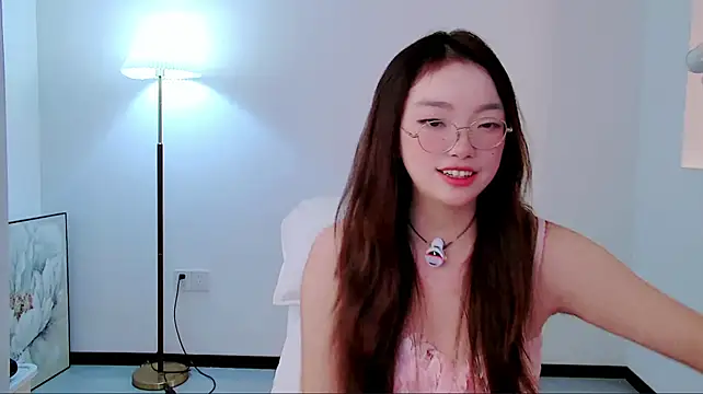lili-6677 live XXX chat