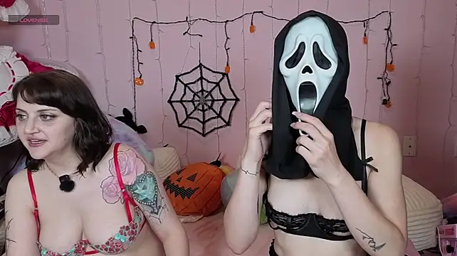 peachandkay's Live XXX Chat