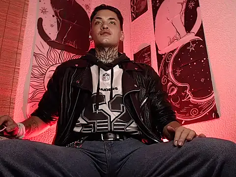 Chat XXX en directo de AlecBanne_