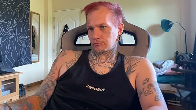 razor_paul Live XXX-chat