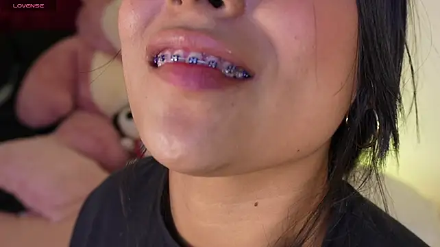 mia_roux1のライブXXXチャット