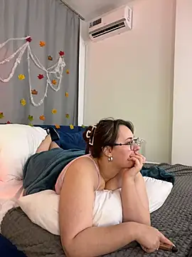 Queen_Monica_ 라이브 XXX 채팅