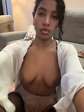 IamCrystal2 XXX чат на живо