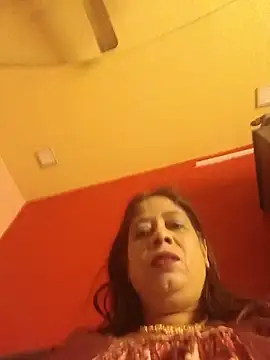 Chat XXX en directo de Aanshi22