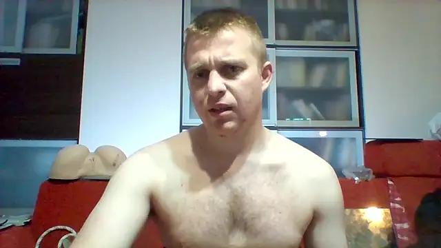 Živý XXX chat Matttthees