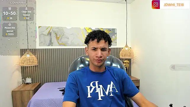 JDWhite18 live XXX chat