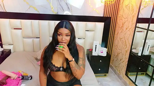 Chat +18 de SalomeRestrepo ao vivo