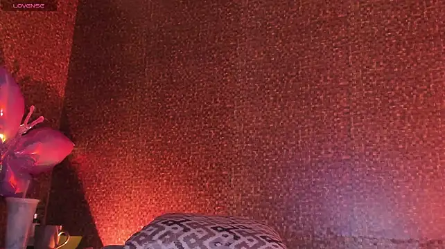 Apartment28: απευθείας συνομιλία ΧΧΧ
