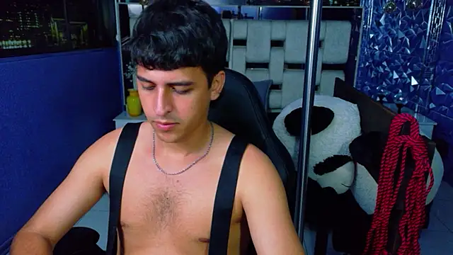 XXX chat uživo modela ian_sprouse