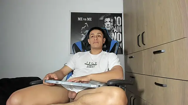 Chat XXX ao vivo de monroe__