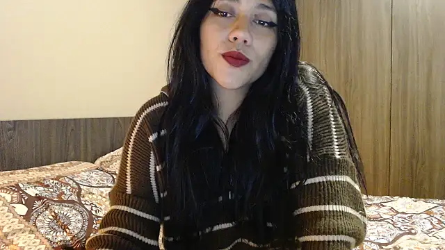XXX chat uživo modela juli_love11