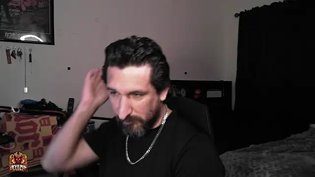 DevilPup75_: απευθείας συνομιλία ΧΧΧ