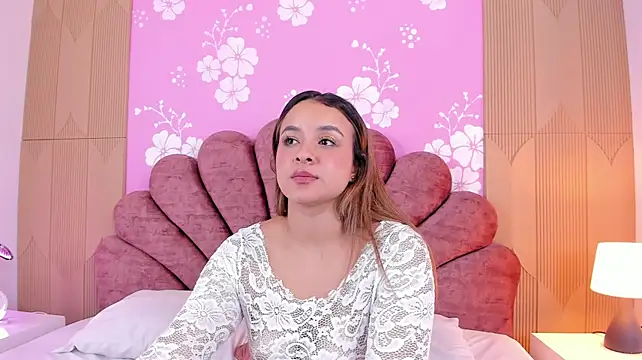 Chat XXX en directo de Sara_colyn