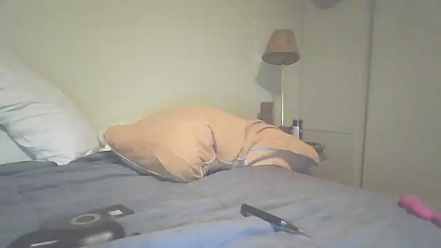 Chat +18 de Yankeedave420 ao vivo