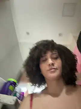 Chat +18 de romena_ ao vivo
