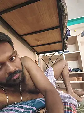 Vijayanbigc's Live XXX Chat