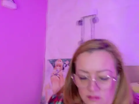 SammiraMorgan Adlı Modelin Canlı XXX Sohbeti