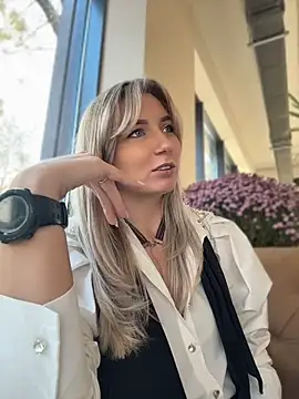 XXX chat uživo modela Crazy-Rosa