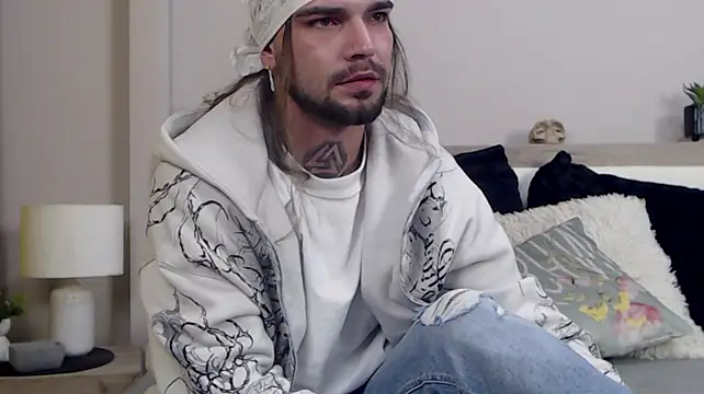 Chatroom XXX en direct de KaneHunter
