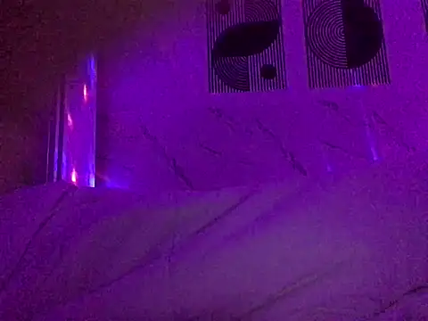 monella90's Webcam Show