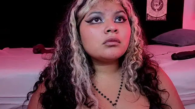 Živý XXX chat WickedLemon