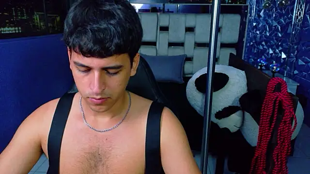 ian_sprouse's Live XXX Chat