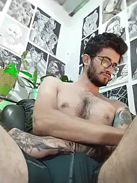 Loggan_donnellyn Live XXX chat