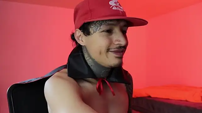 Chat +18 de trieone ao vivo