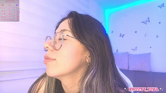 sweettvera Chat XXX live