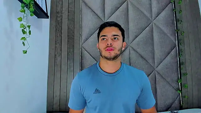 TylerWest_ Chat XXX live