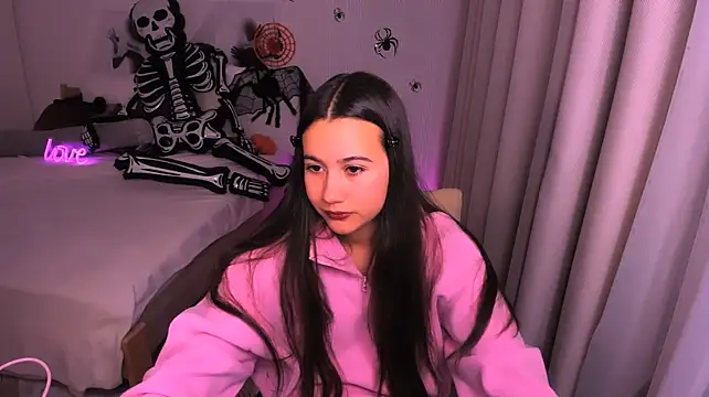 GabrielleEvy Adlı Modelin Canlı XXX Sohbeti