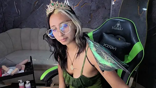 raven_stone_cn Chat XXX in diretta