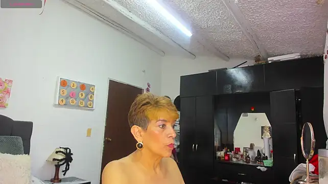 Angelina_Stone_65 live XXX chat