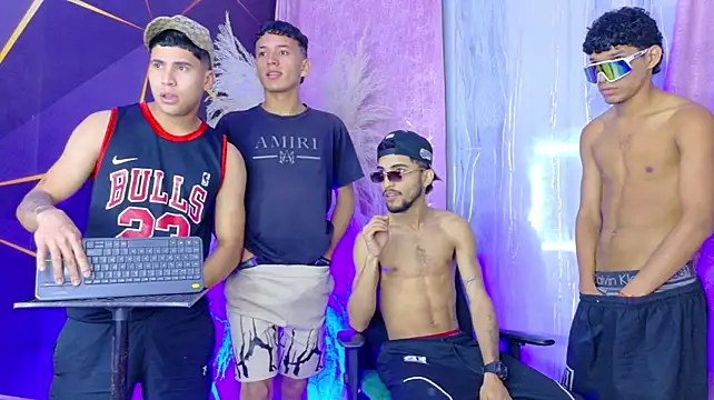 Chat XXX ao vivo de Boy_Rock_xx