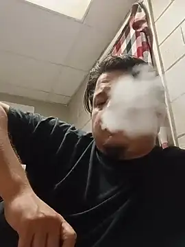Oklahomadaddy199123 Show in webcam