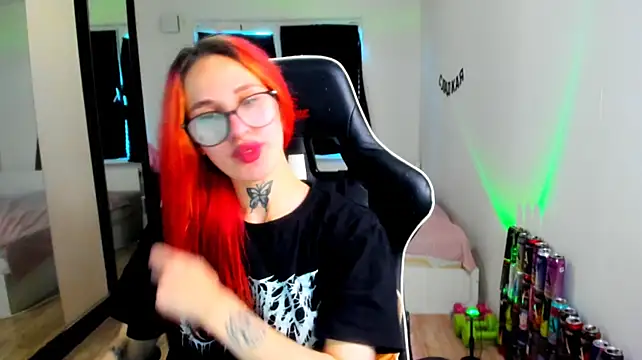 your_tora's Live XXX Chat