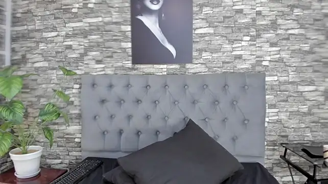 Chat +18 de jhoan_evanss ao vivo
