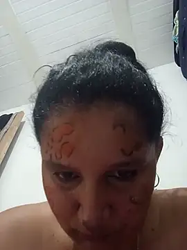 MarilinCarolina Chat XXX live