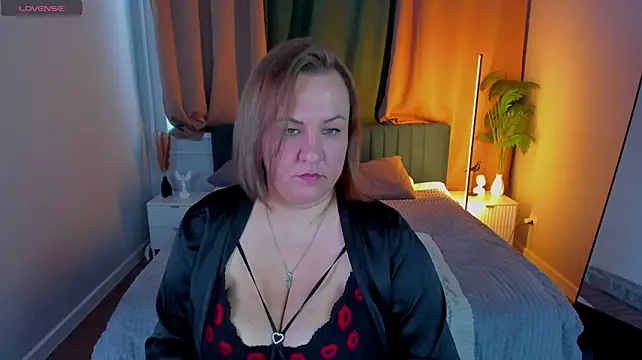 Kira_Star10's Live XXX Chat