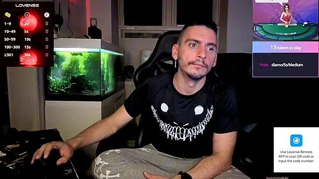 Онлайн чат XXX Rayzel_White