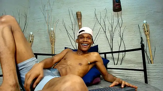 PharellBlack XXX чат на живо