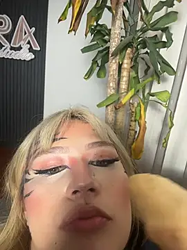 Krisstal_key – Live XXX-chat