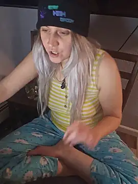 ScarletsWeb's Live XXX Chat